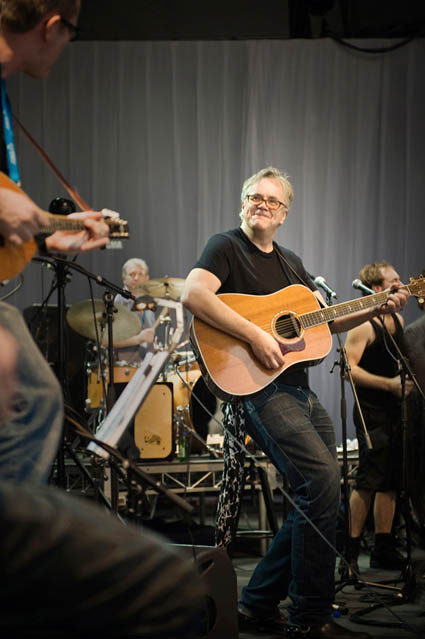 Tim Robbins web2