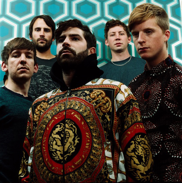Foals se atreven con What Kind Of Man de Florence And The Machine