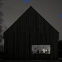 the national presenta adelanto de 'Sleep Well Beast', 'The System only sleeps in total darkness'.