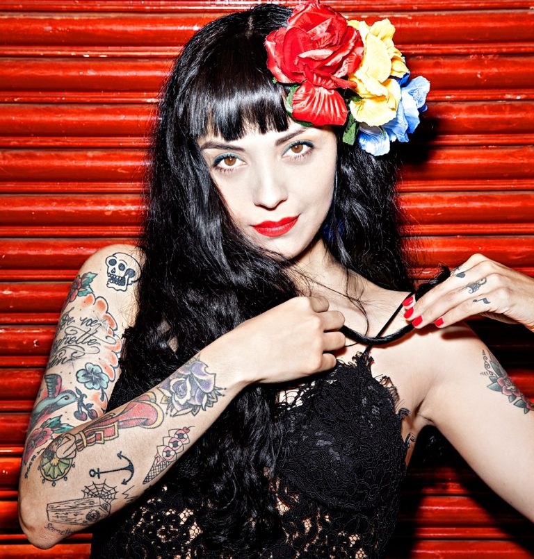 mon laferte conciertos barcelona madrid la trenza