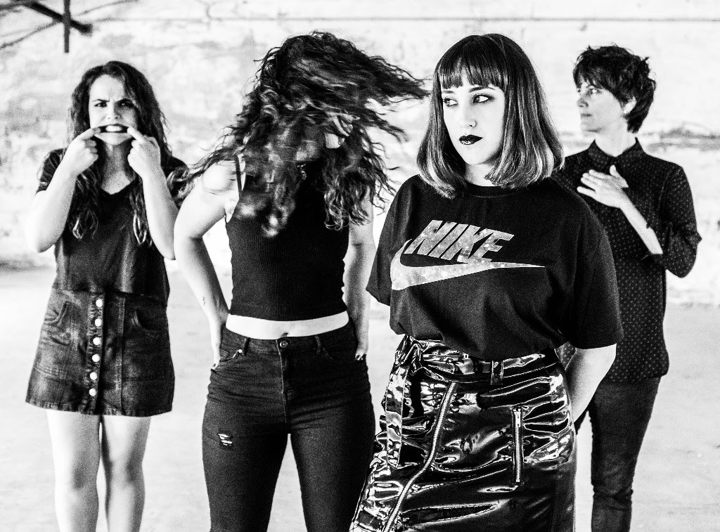 agoraphobia presentan incoming noise de gira