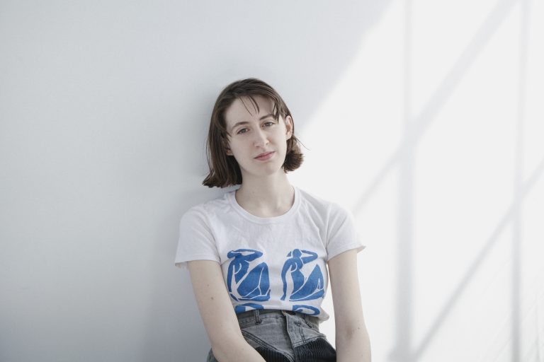 frankie cosmos presenta haunted items