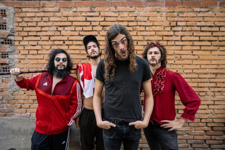 los estanques en Teatro Lara con Son estrella galicia