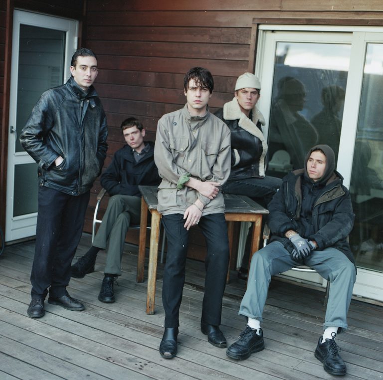 iceage the holding hand