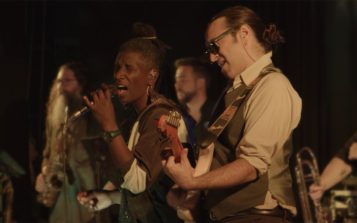 Jessica Abu (Marching Funk)