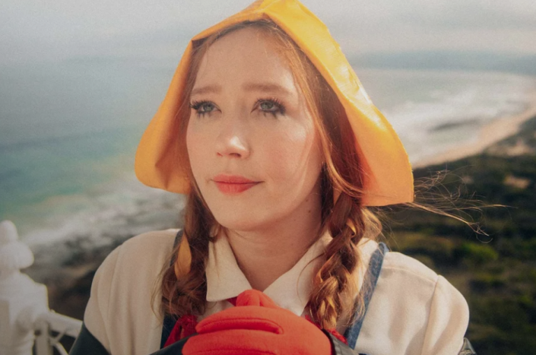 Julia Acklin