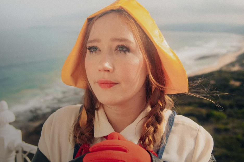 Julia Acklin