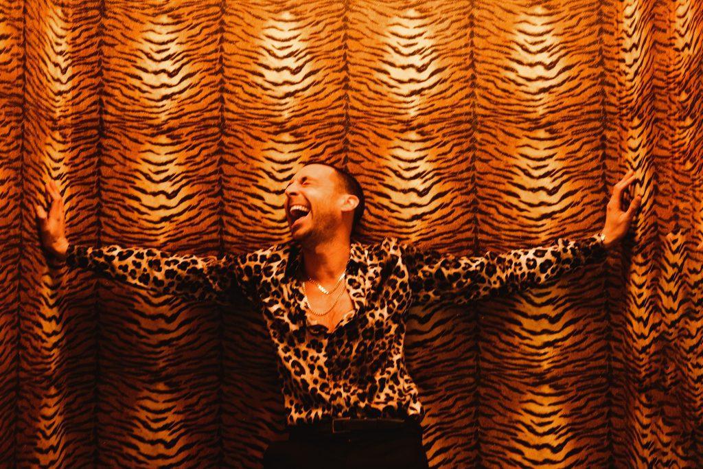 Miles kane gira 2026