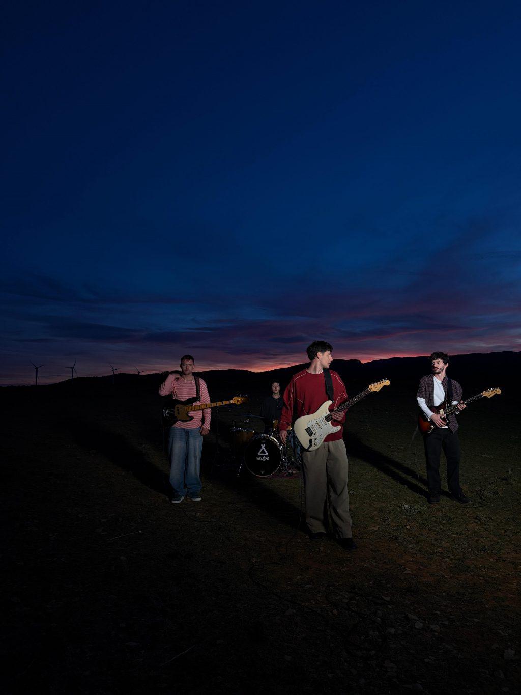 tenda bee week sala el sol