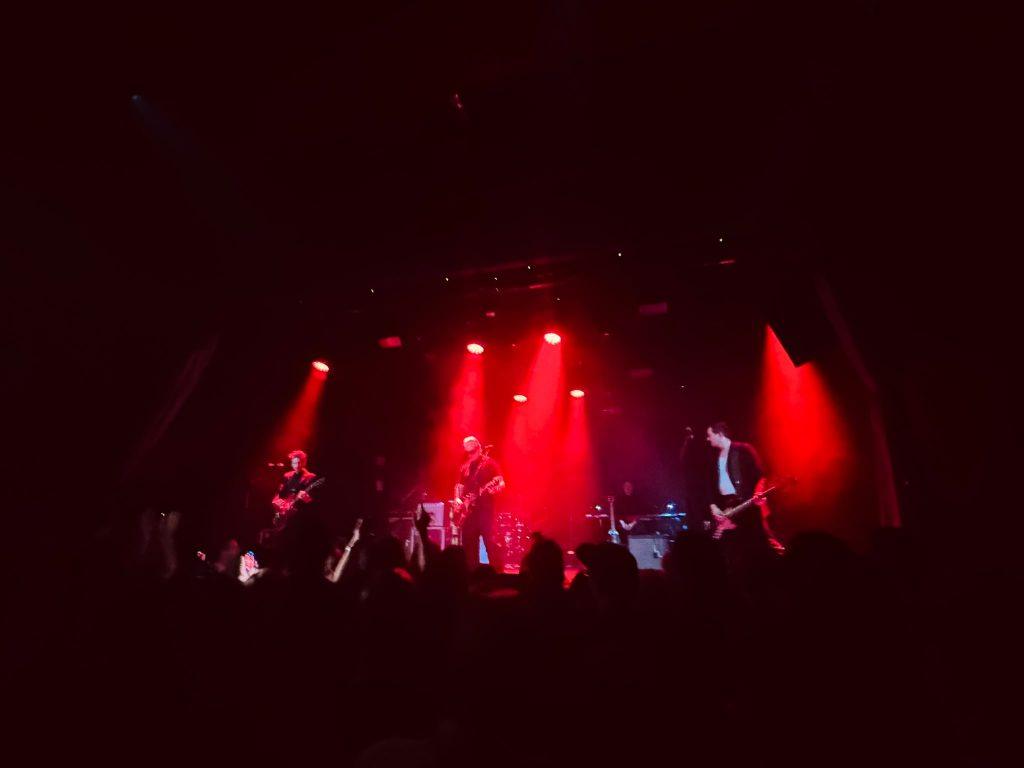 interpol cronica madrid julio 2026 iron city
